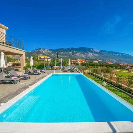 Casa Bella Villa *